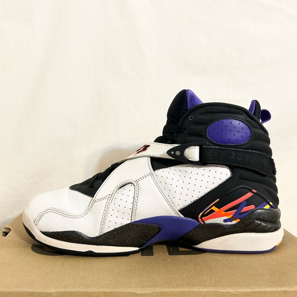 Jordan Retro 8 Three Peat size 8 305381-142 2015 PRE-OWNED - Picture 4 of 10